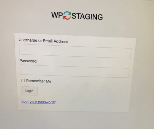 wp staging blank screen
